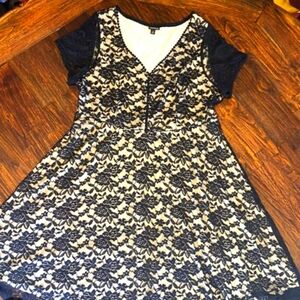 Torrid Lace Dress Size 2X